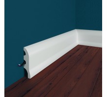 Плинтус напольный дюрополимер P18 в Казани