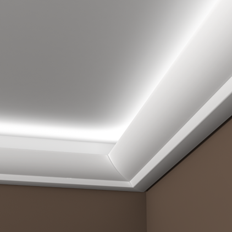 Плинтус потолочный 1.50.211 в Казани