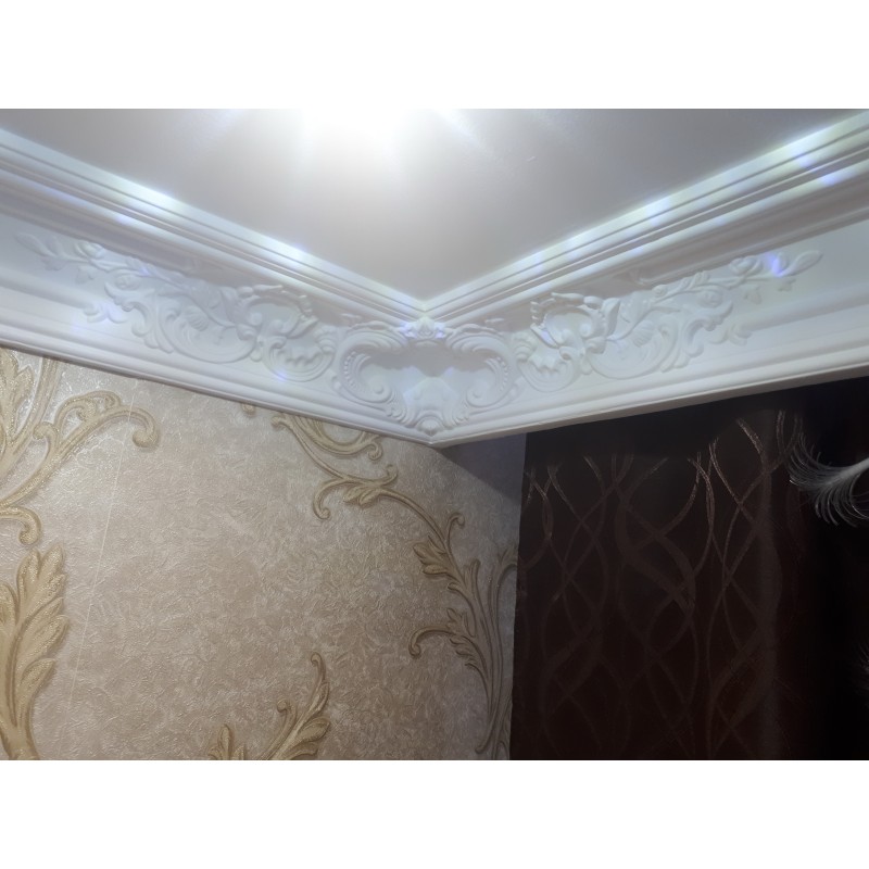 Потолочный плинтус glanzepol GP21 в Казани