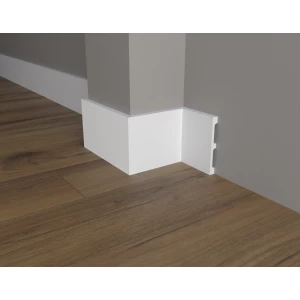 Плинтус DD710