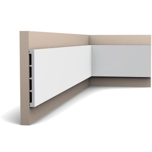 Плинтус из ударопрочного полимера SX168